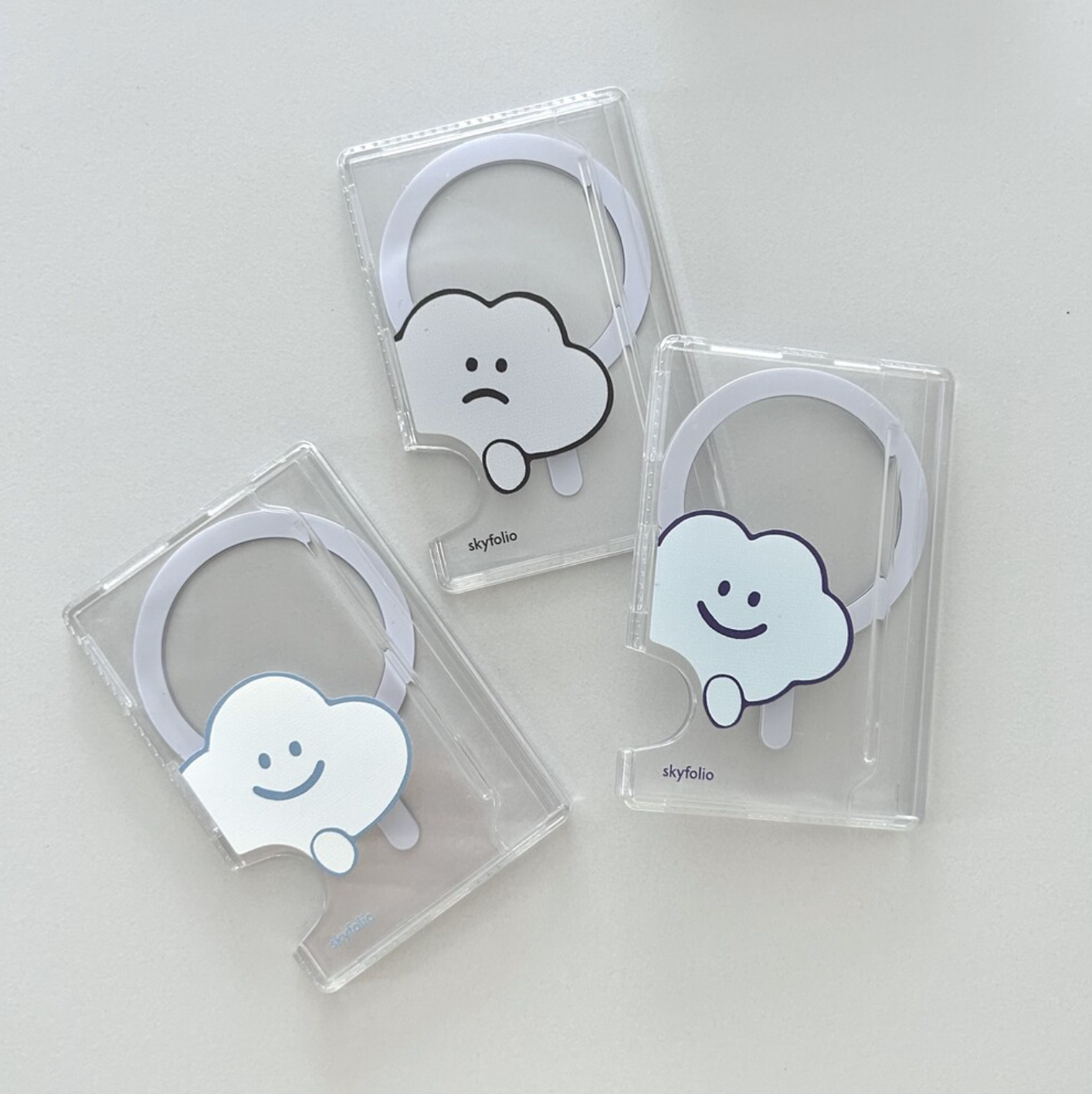 |skyfolio| Peekaboo Cloud MagSafe Card Slot