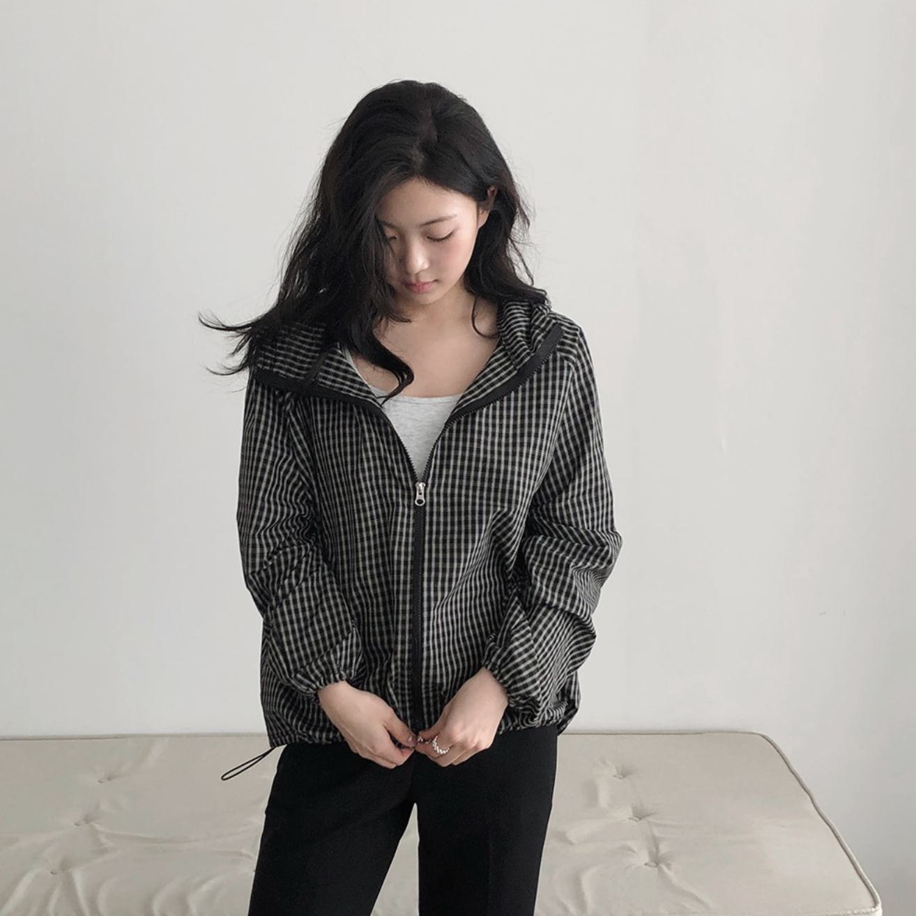 |SLOWAND| Dark Cozy Fine Checkered Hooded Jumper
