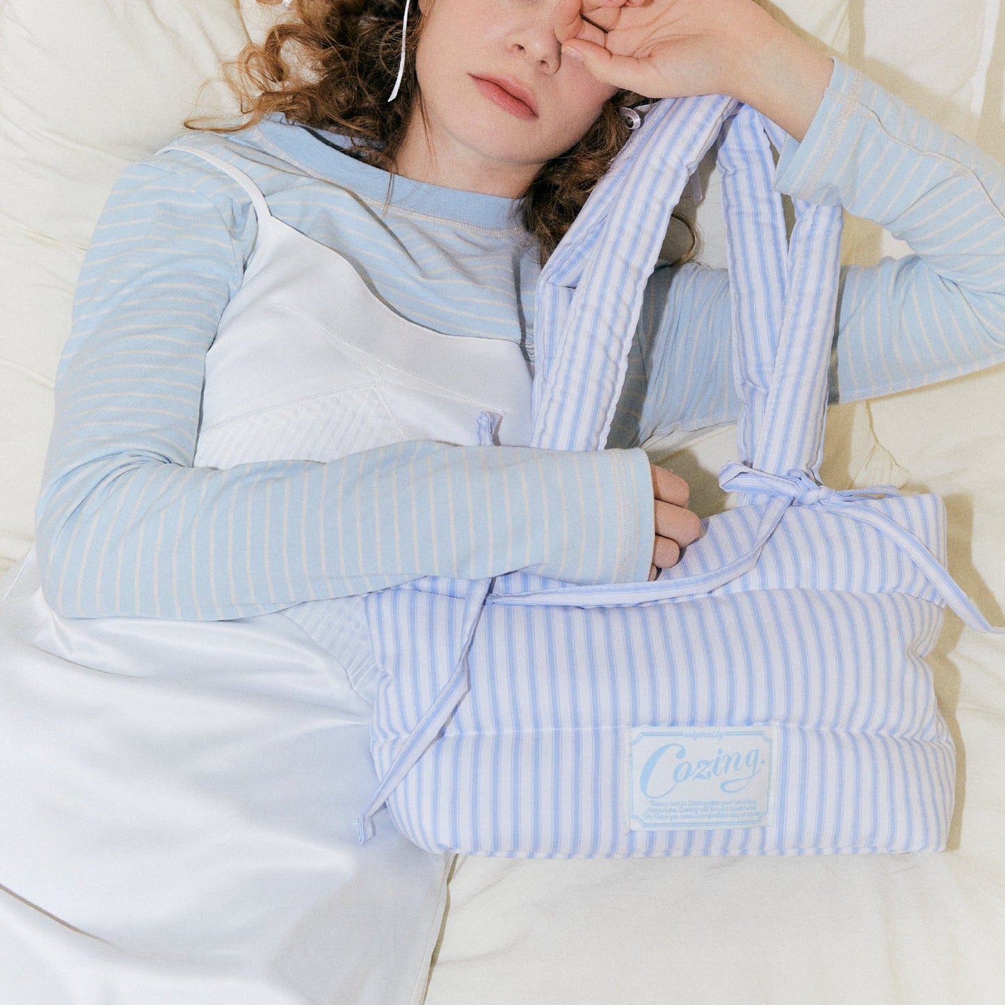 |COZING| Pillow Bag (Sky)