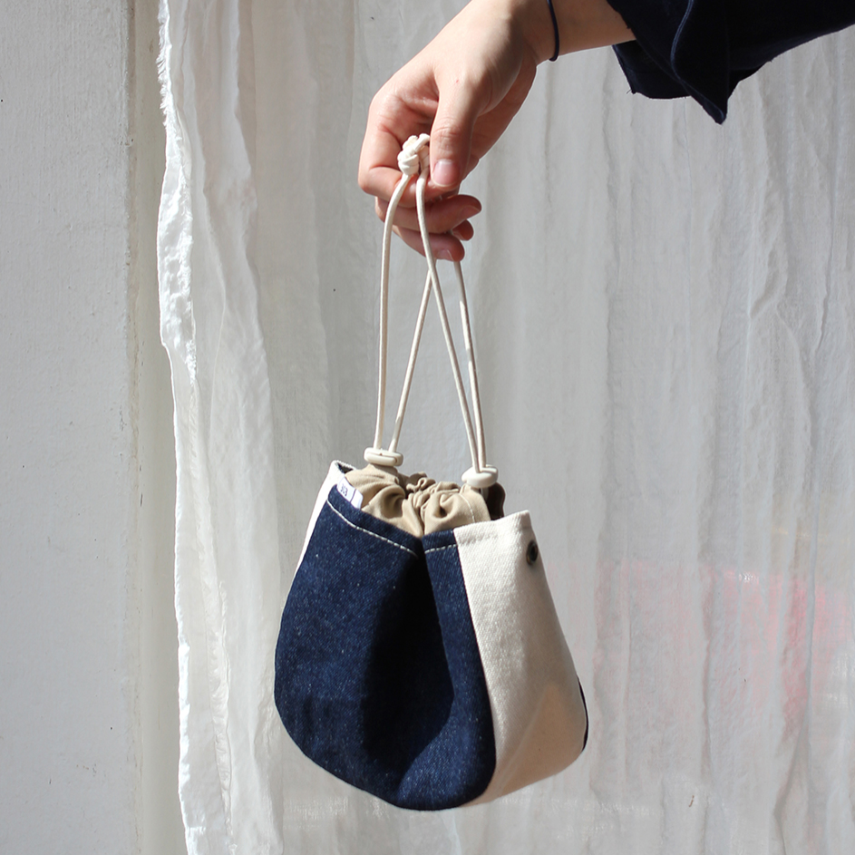 |Fonlz| Reversible Checked Dumpling Bag