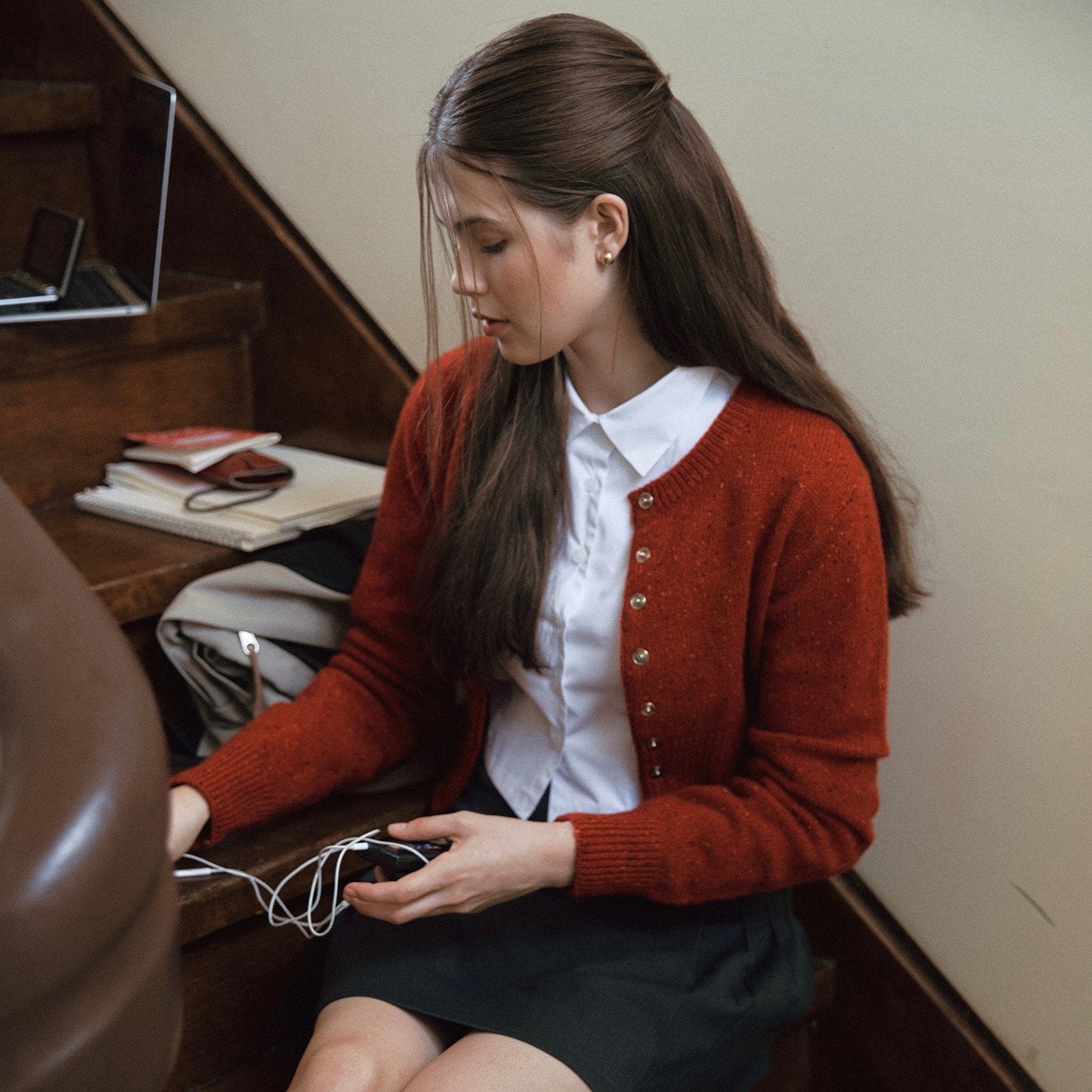 |Letter from Moon||Holiday Edition| Cony Dust Fine Wool Cardigan ( Red )