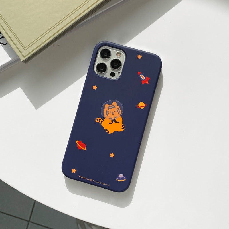 |MOMO CASE| 447 굿데이호랑(네이비) Phone Case