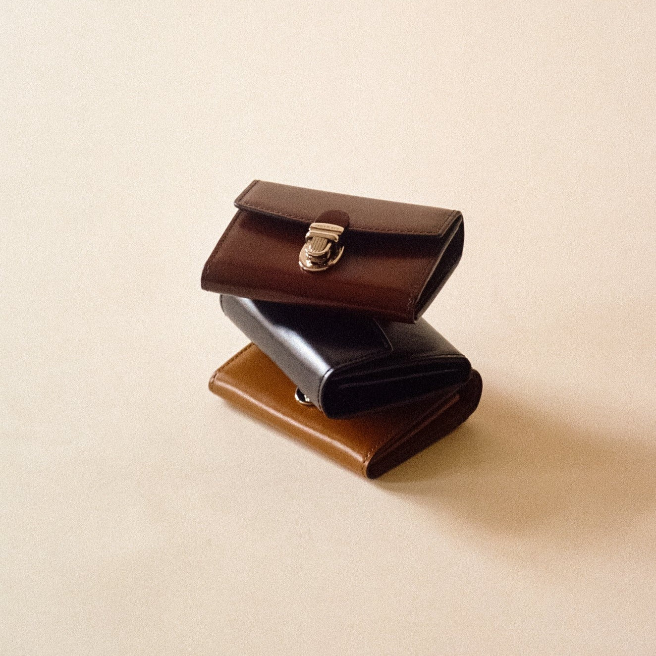 |TOUT Y EST| PORTE CARTES LOQUET