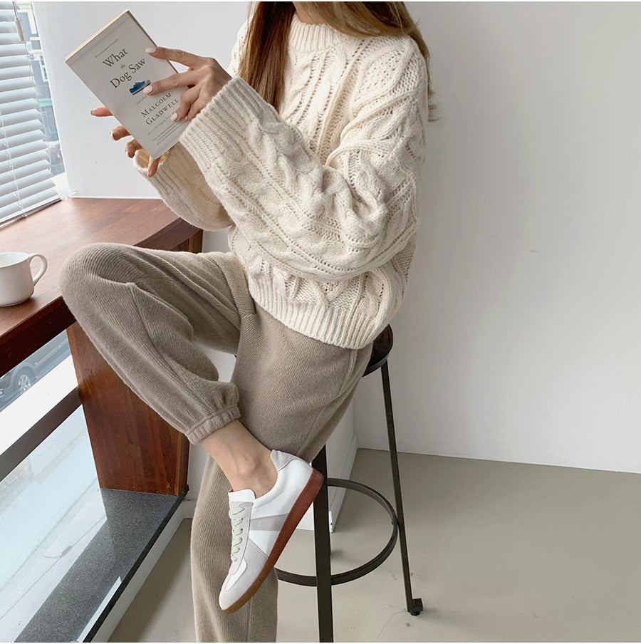 |qnigirls| 155Line Bearing Napping Golgi Jogger Pants (2 colours)