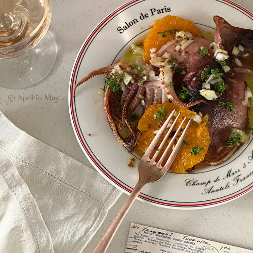 |April in May| Salon de Paris Round Plate