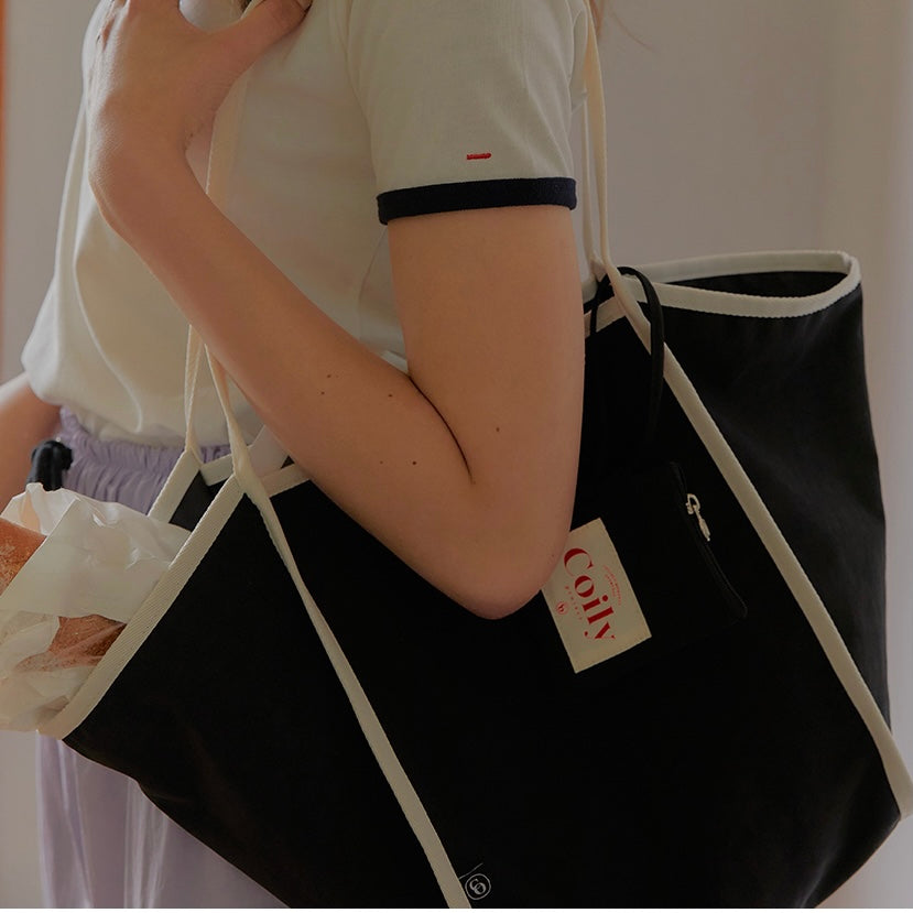 |coily| Wind Bag (Black)