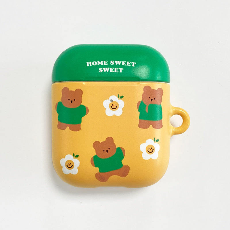 ｜MOMO CASE｜ 496 스윗카모베어(초록셔츠) Airpods Case