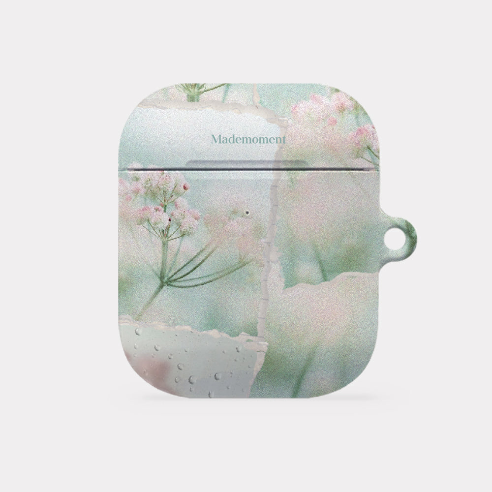 ｜Mademoment｜ Dreamy Floral Collage Design AirPods Case