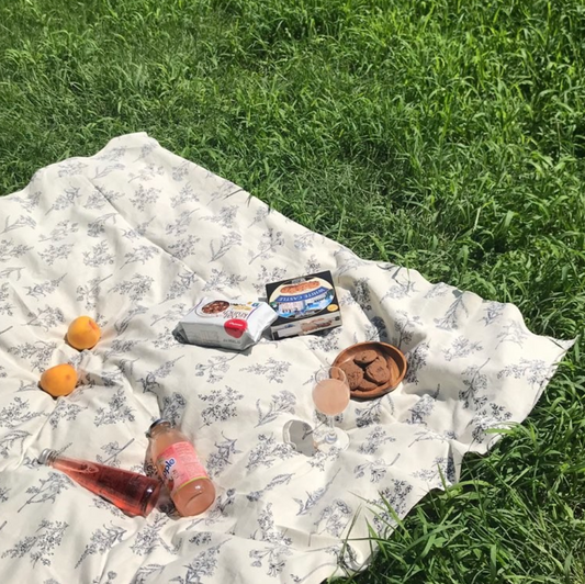 ｜ONMYOWN｜ Flower Picnic Mat
