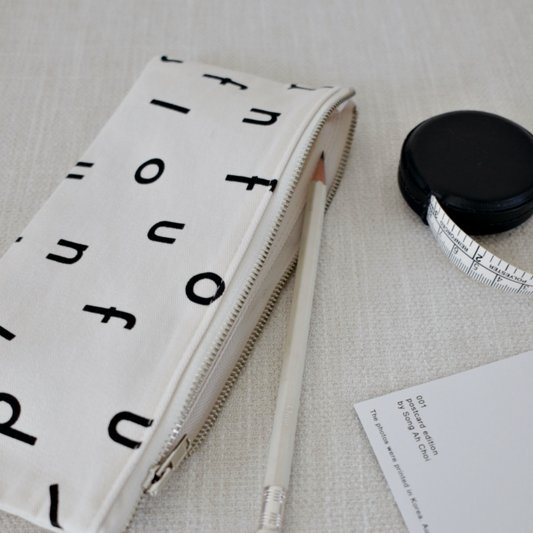 ｜unfold｜ Logo Pencil Case