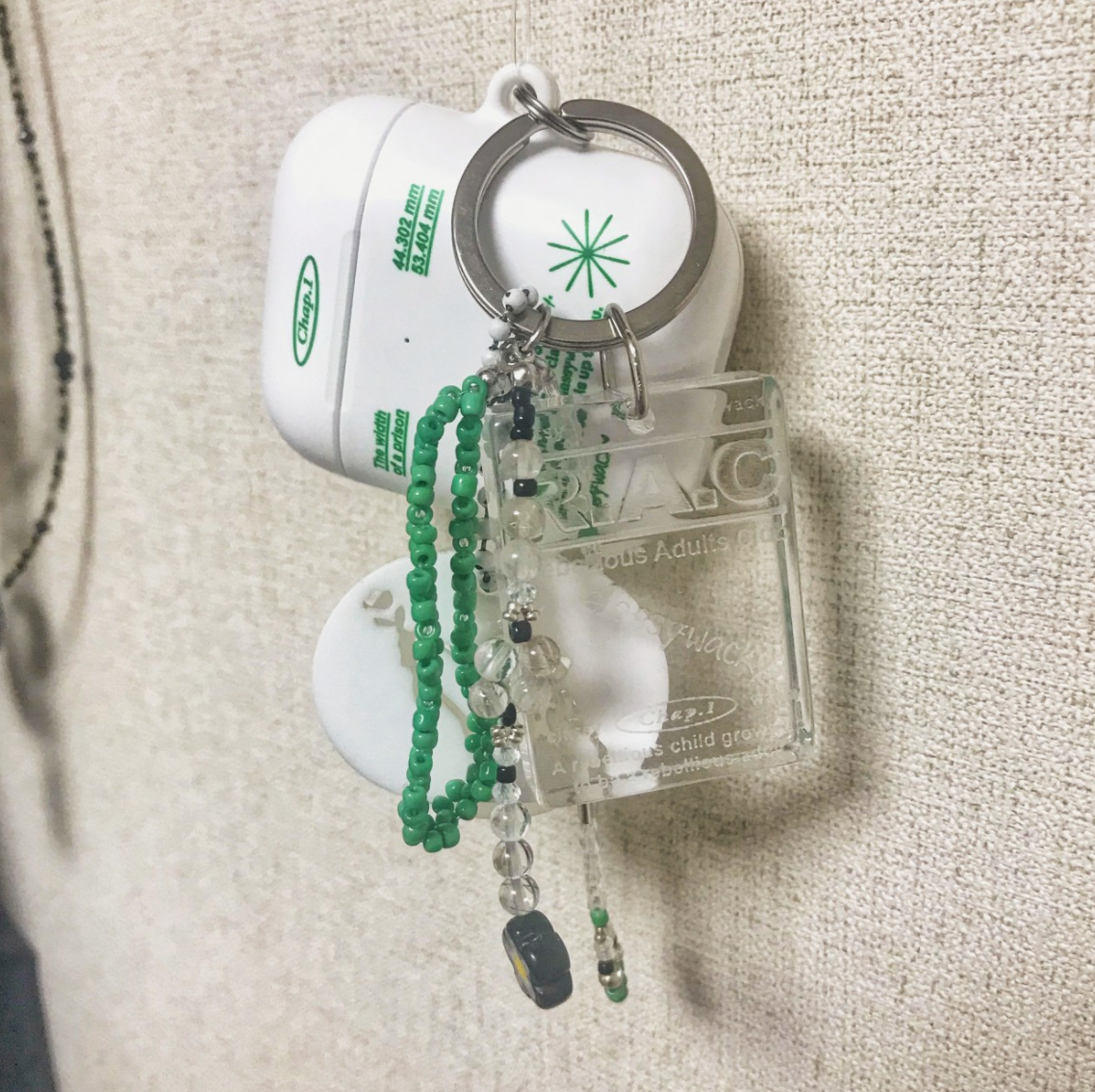 ｜classywacky｜ Green Flame AirPods Case