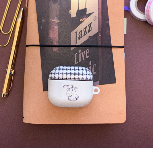 ｜JAZZ OR NOT｜ Mon Lapin Airpods Case