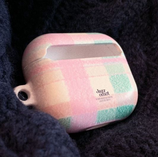 ｜JAZZ OR NOT｜ Rosevert Sweater Airpods Case