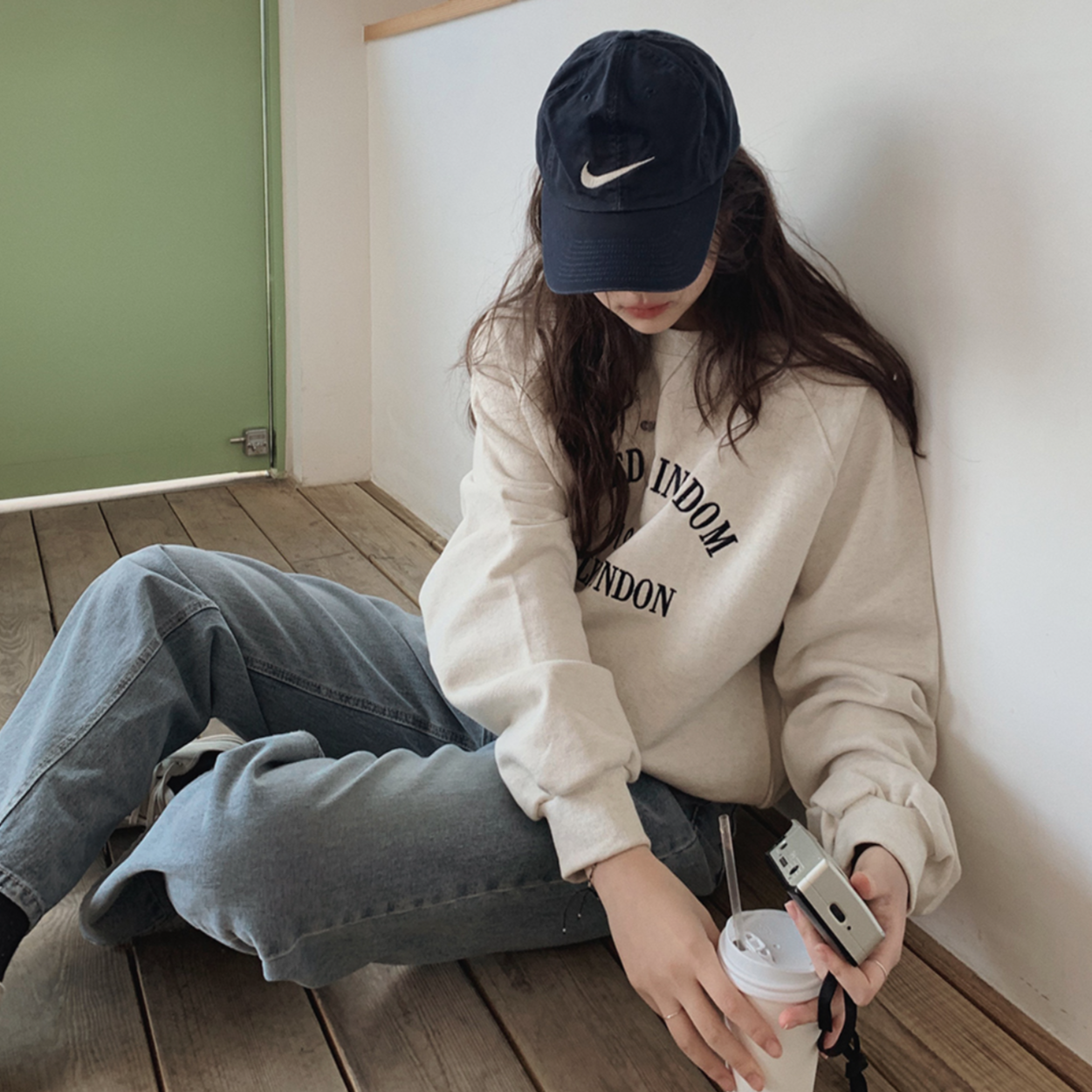 ｜SLOWAND｜ Daily Loose Fit Cotton Sweatshirt