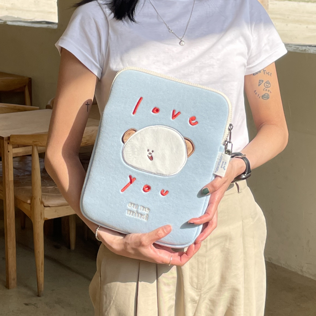 ｜eune mind｜ Atori Sky Blue Laptop Case/ Ipad Pouch