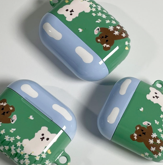 ｜MAZZZZY｜ Picnic Glossy Airpods Case