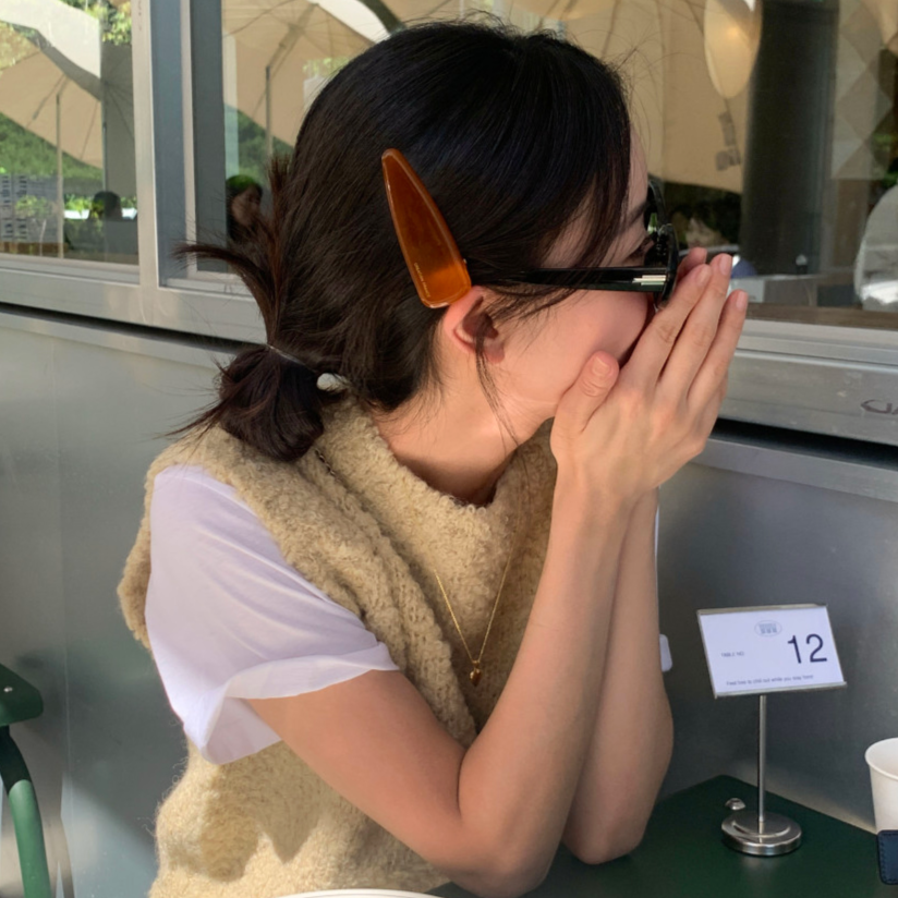 ｜DUNGEUREON｜ Carrot Hair Clip