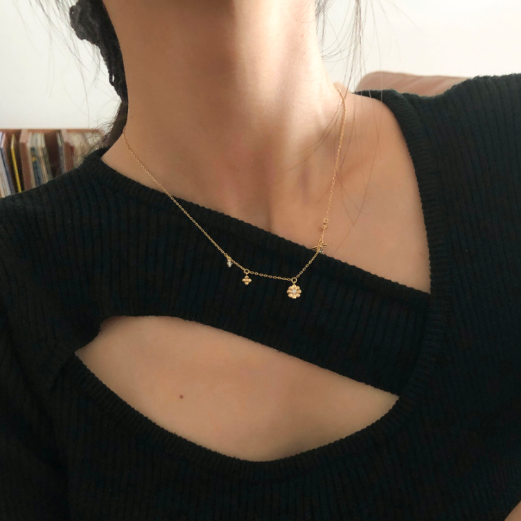 ｜DUNGEUREON｜ Daisy Silver Necklace