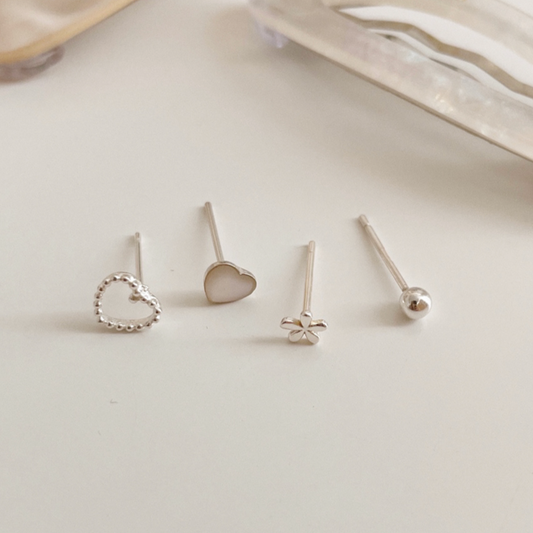 ｜SOYE PI-NE｜ Milky Dot Heart Ball Earrings Set