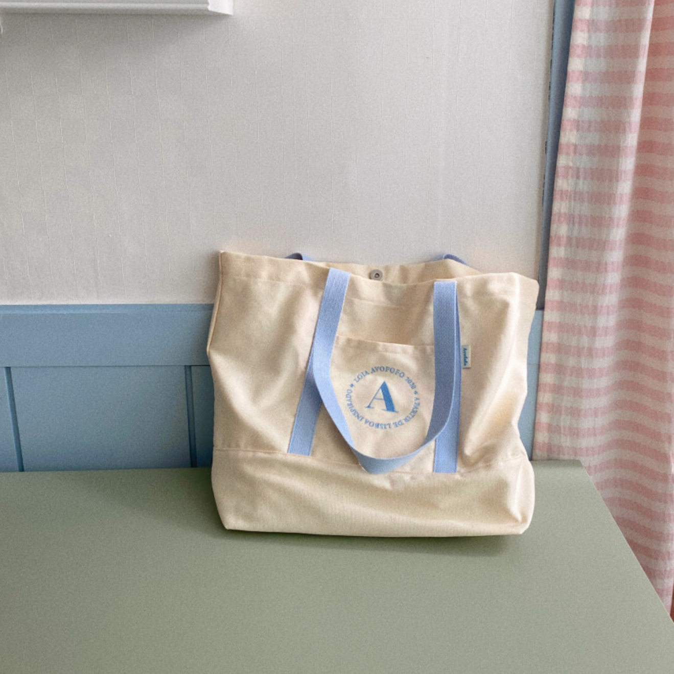 ｜Avofofo｜ Embroidery Butter Blue Shoulder Bag