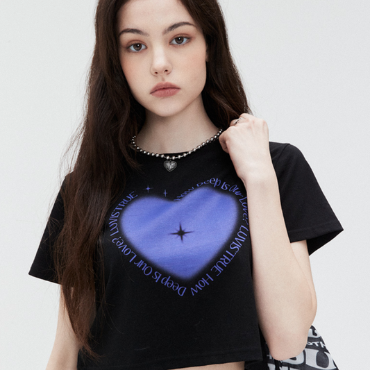 ｜LUVISTRUE｜ SU TWINKLE CROP TEE (BLACK)