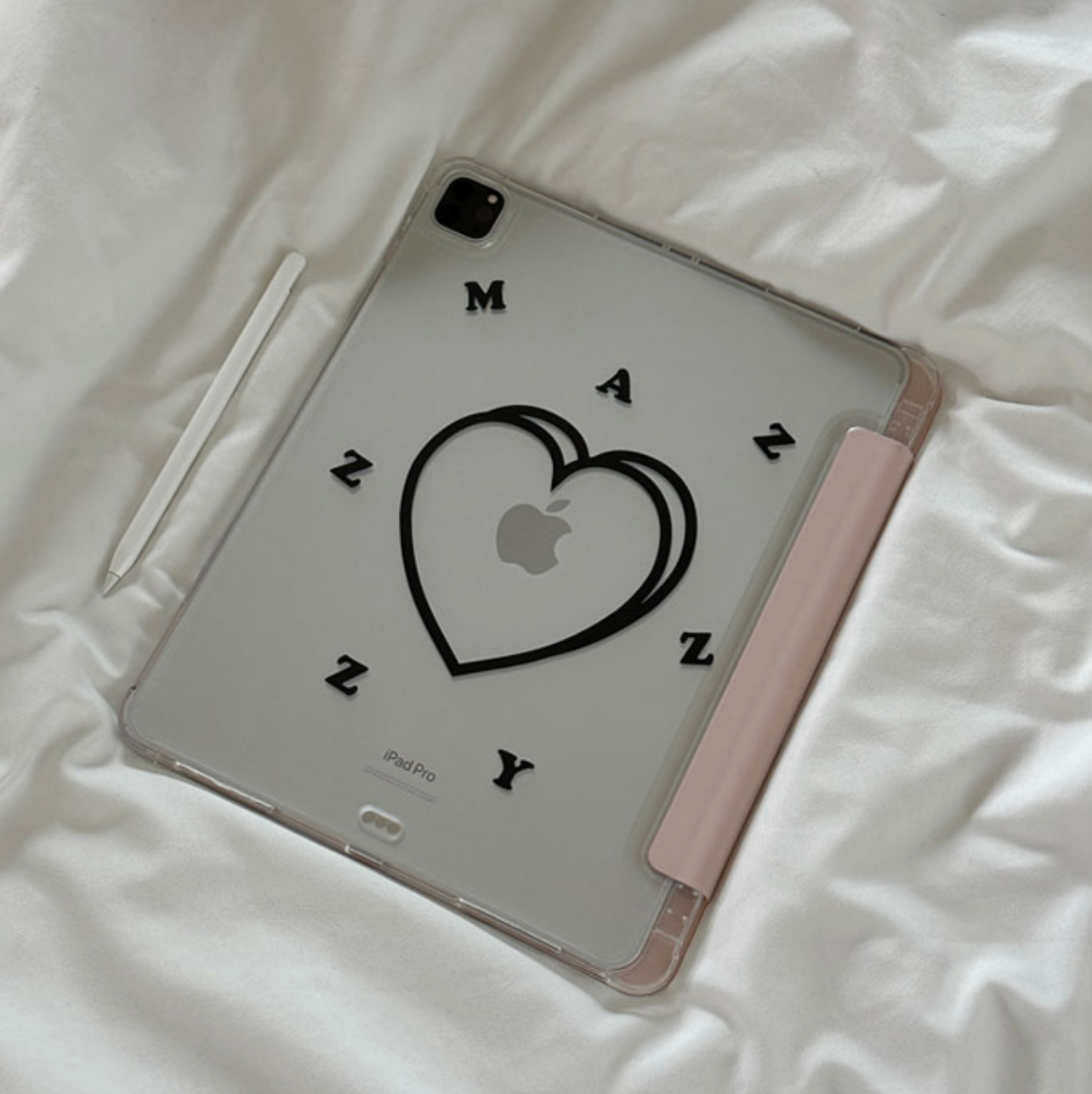 ｜MAZZZZY｜ Signature Heart (Sandpink) Ipad Case