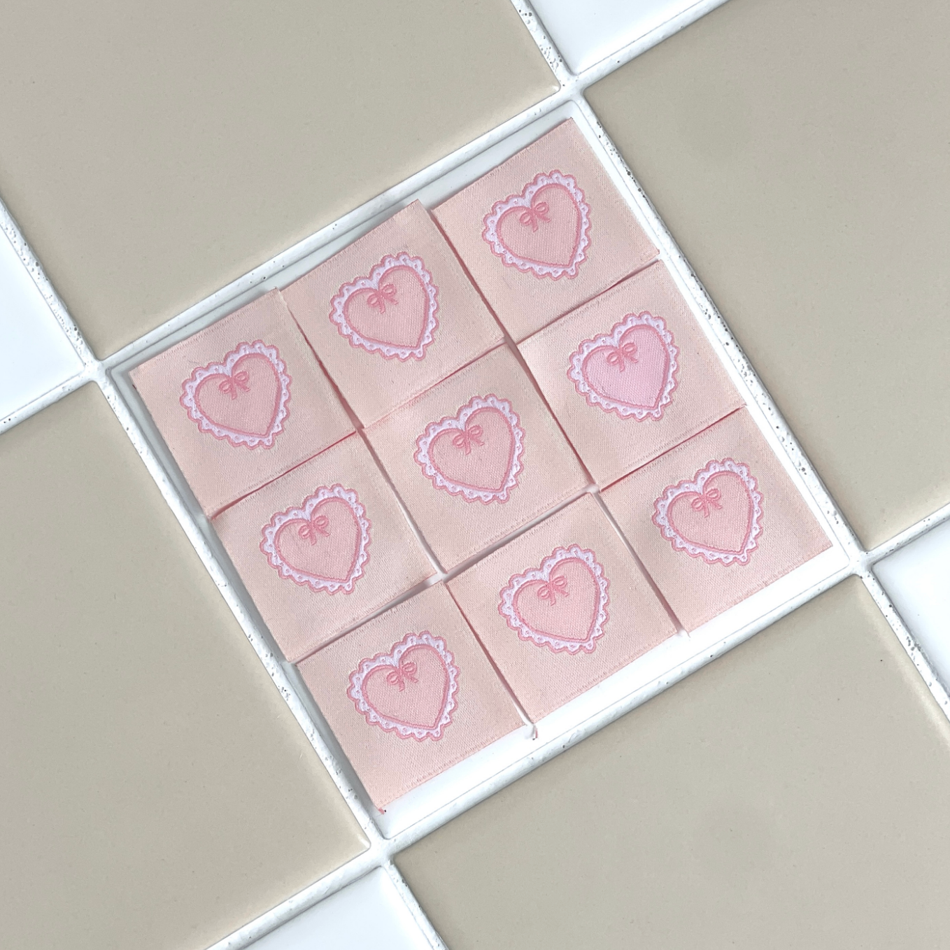 ｜La*Bel LAND｜ Lace Heart Label - Beige (4ea)