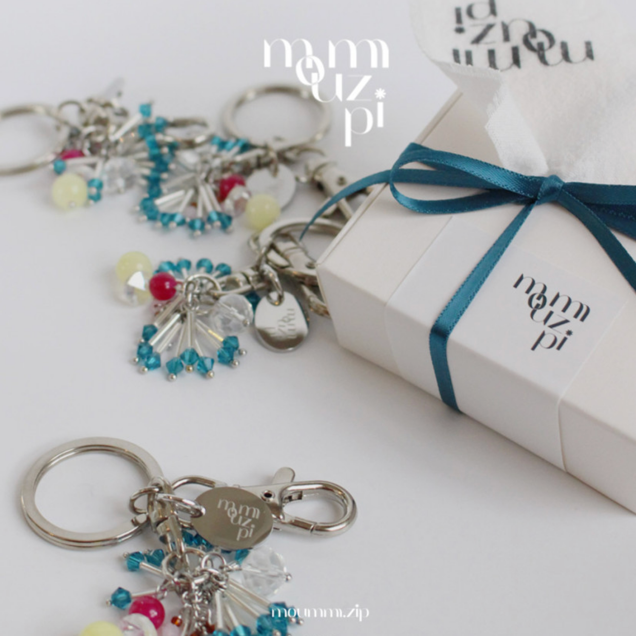 ｜moumm.zip:｜ Blue Sapphire Cocktail Crystal Keyring