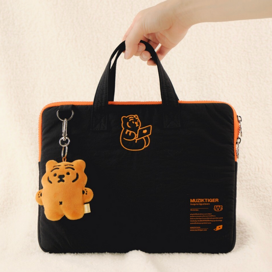 ｜MUZIK TIGER｜ Seating Tiger Laptop iPad Strap Pouch (Black)