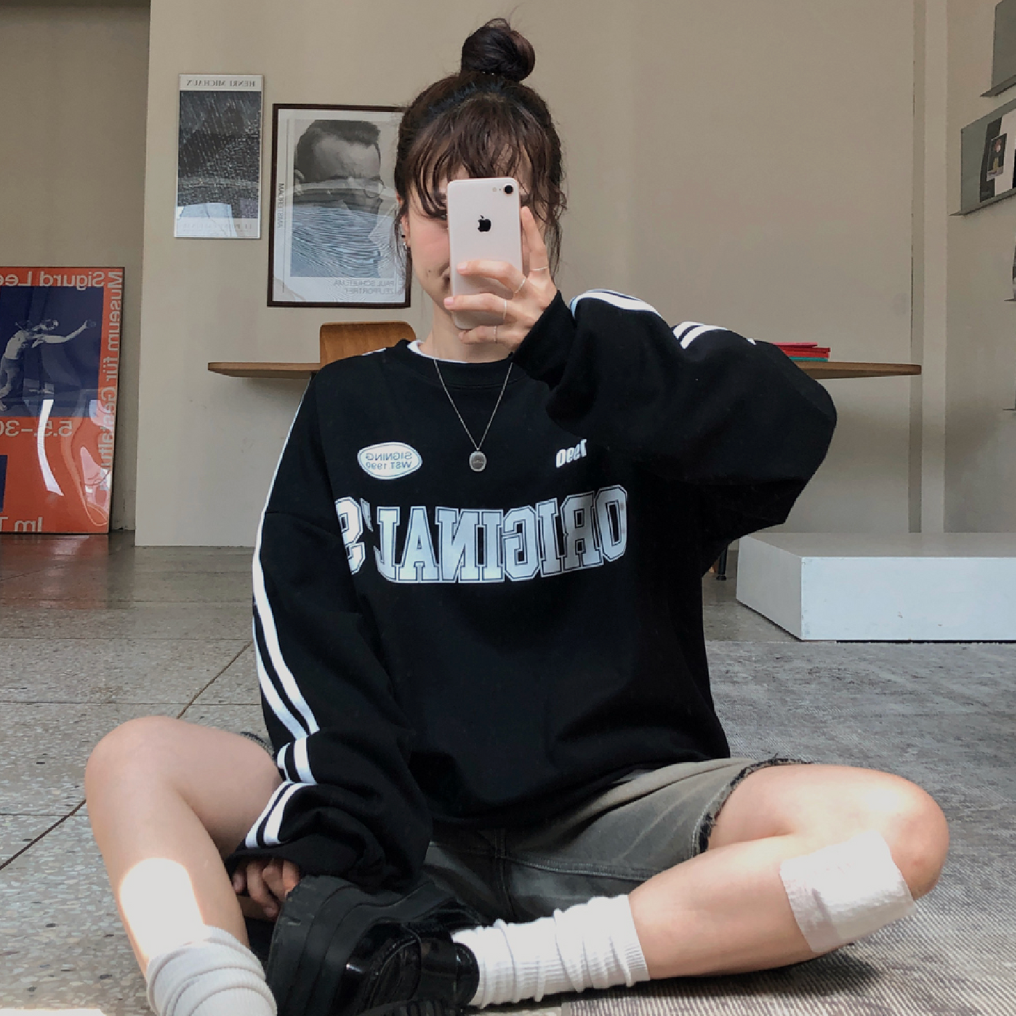 ｜VINVLE｜ Original's Lettering Sweatshirt