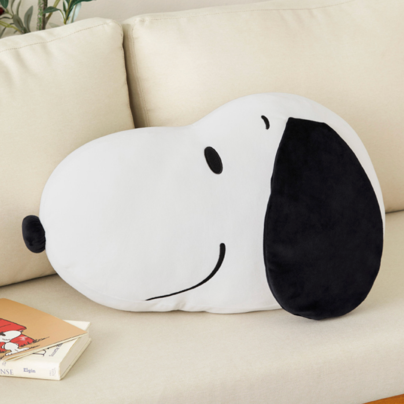 ｜Peanuts｜ Snoopy Face Cushion