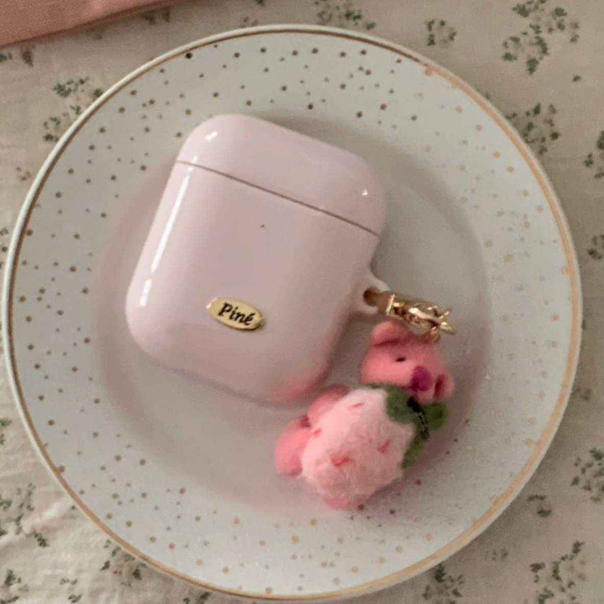 ｜Pine｜ Rose Gold AirPods Case