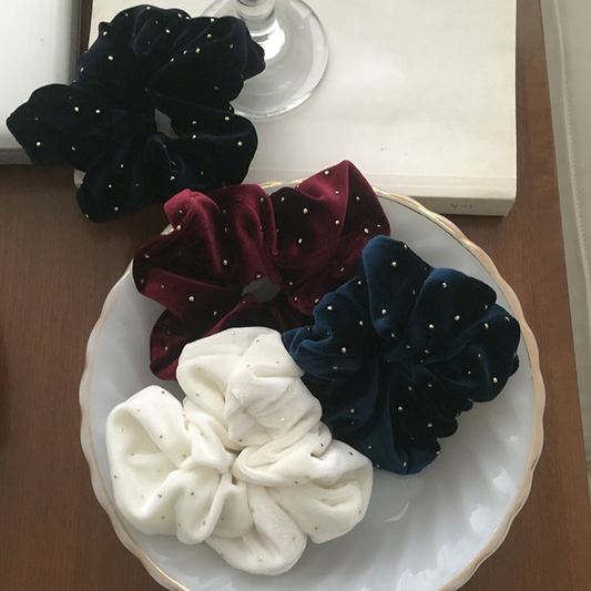 ｜moat｜ Gold Dot Velvet Scrunchy (1+1)