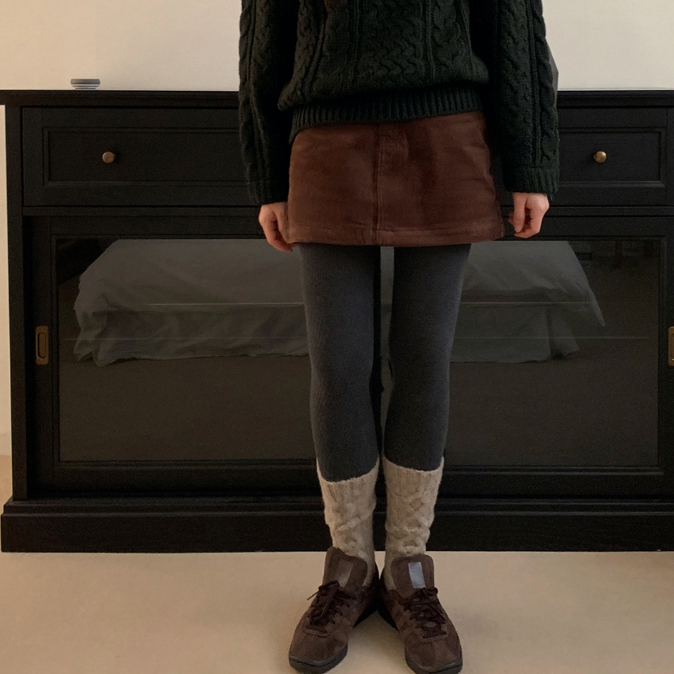 ｜SLOWAND｜ Symbol Corduroy Miniskirt