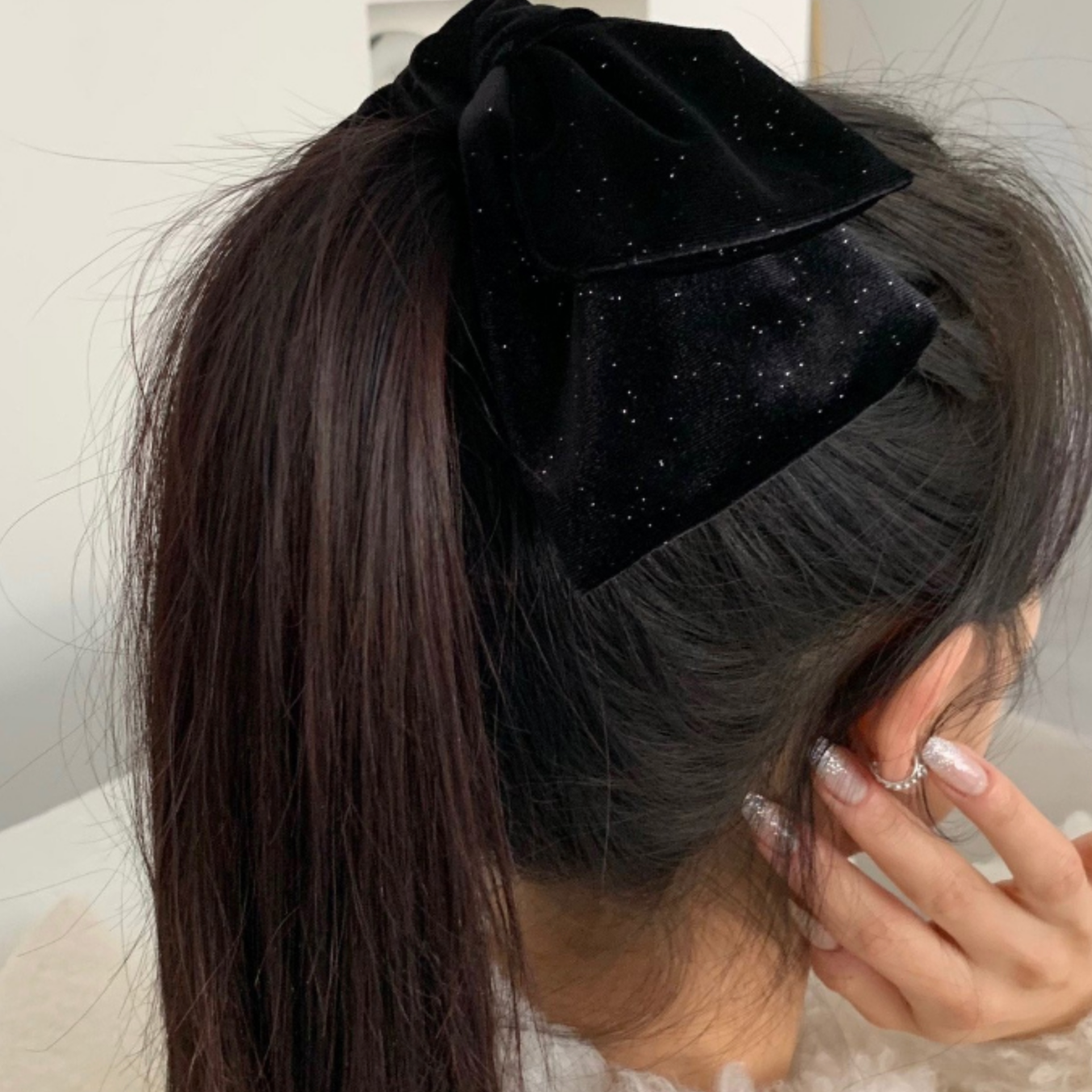 ｜sora'de｜ Velvet Pearl Ribbon Pin