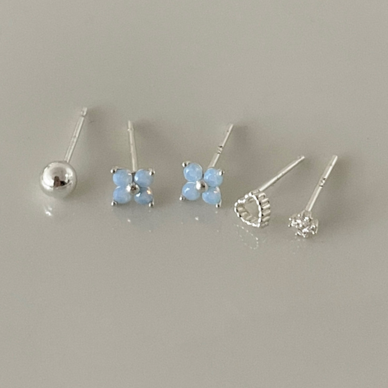 ｜DUNGEUREON｜ Flower Earrings Set