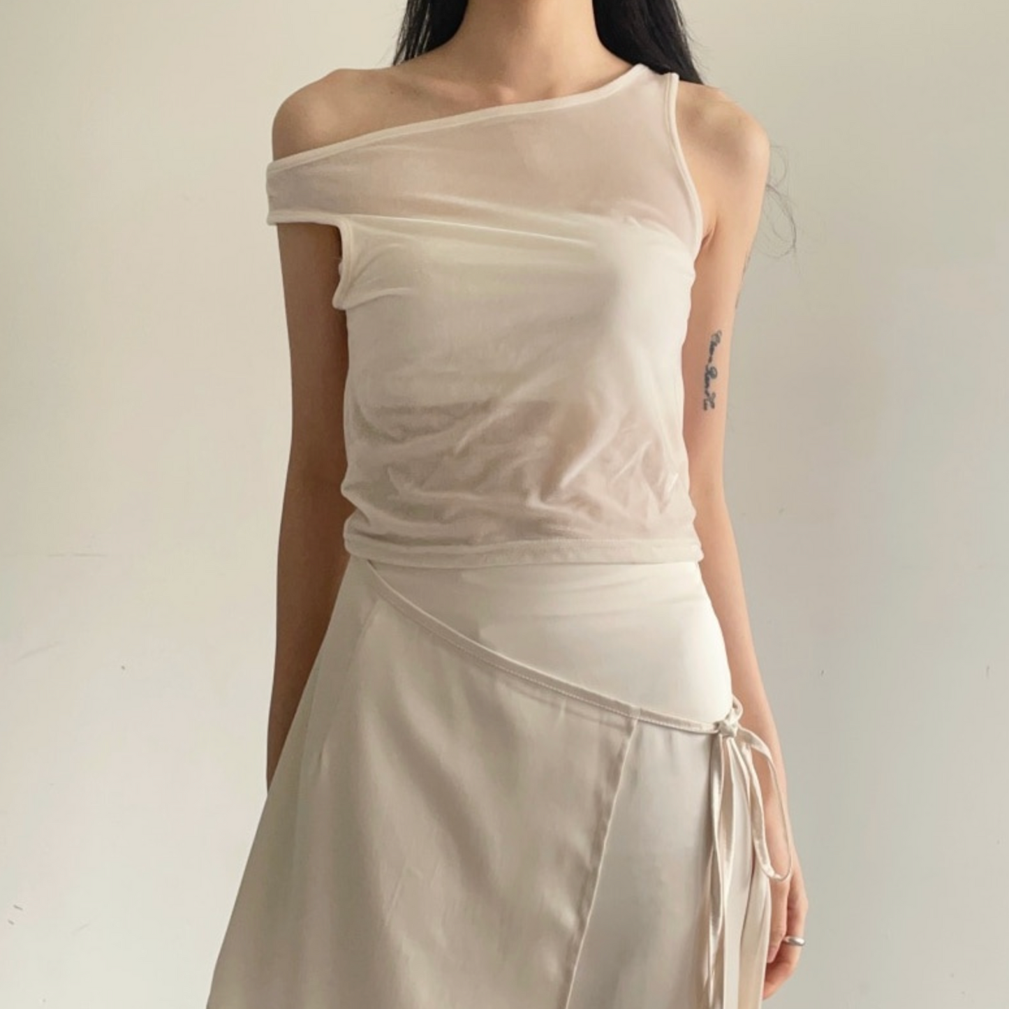 ｜ADELIO｜ Velvet Unbal Shoulder Sleeveless