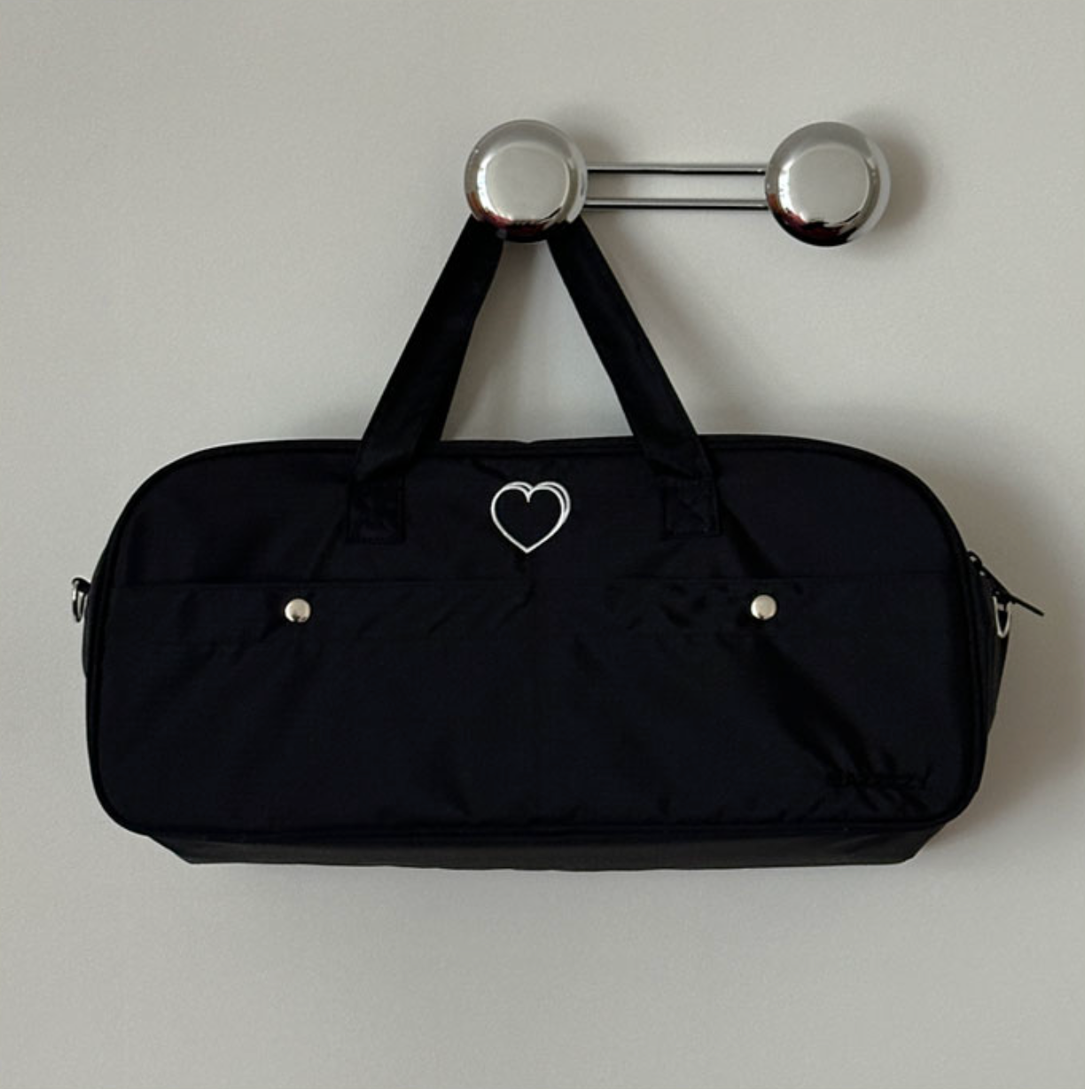 ｜MAZZZZY｜ Signature Heart Duffel Bag