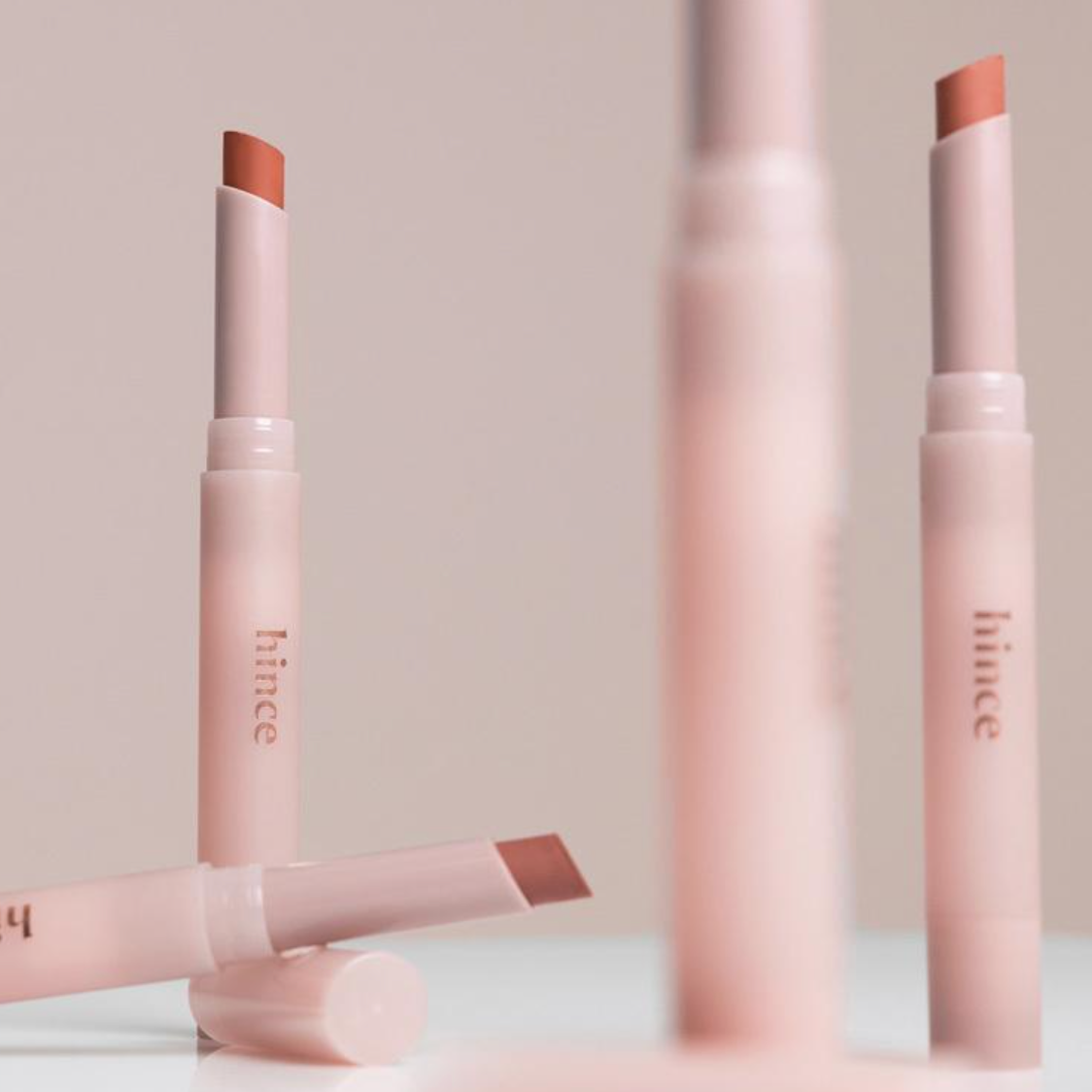 ｜hince｜ Slim Stick Melting Matte