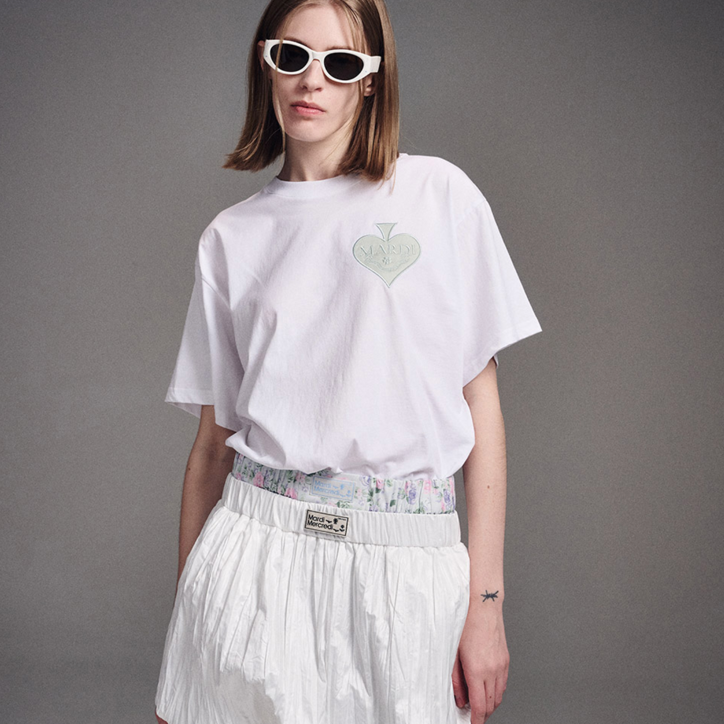 ｜MARDI MERCREDI｜ TSHIRT SATIN SPADE (WHITE MINT)