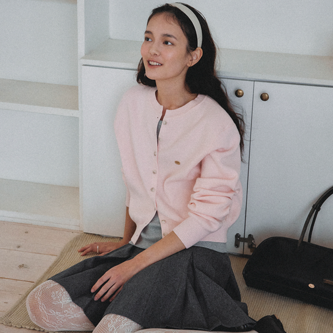 ｜LAFUDGE FOR WOMAN｜ Essential Round Knit Cardigan (Baby Pink)