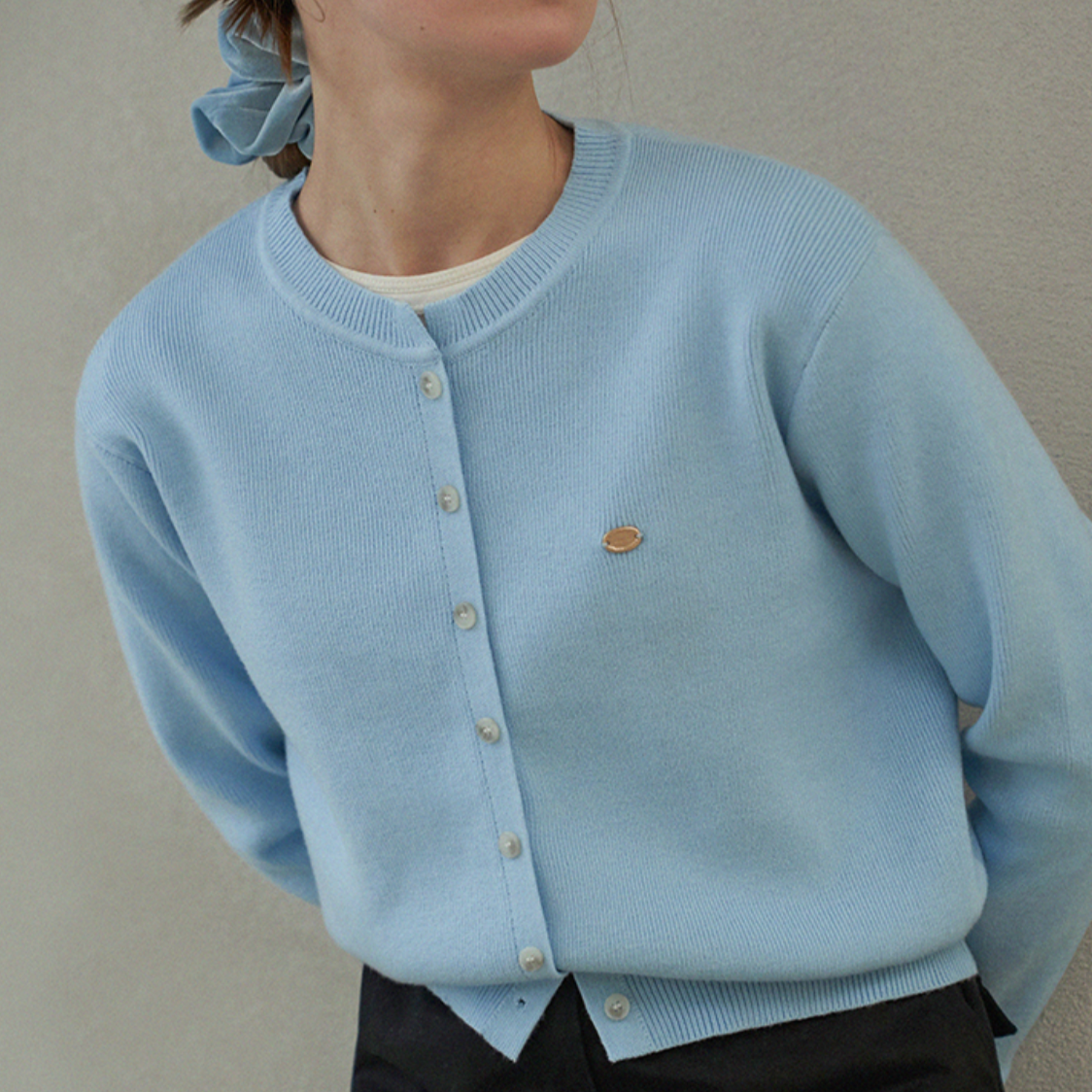 ｜LAFUDGE FOR WOMAN｜ Essential Round Knit Cardigan (Baby Blue)