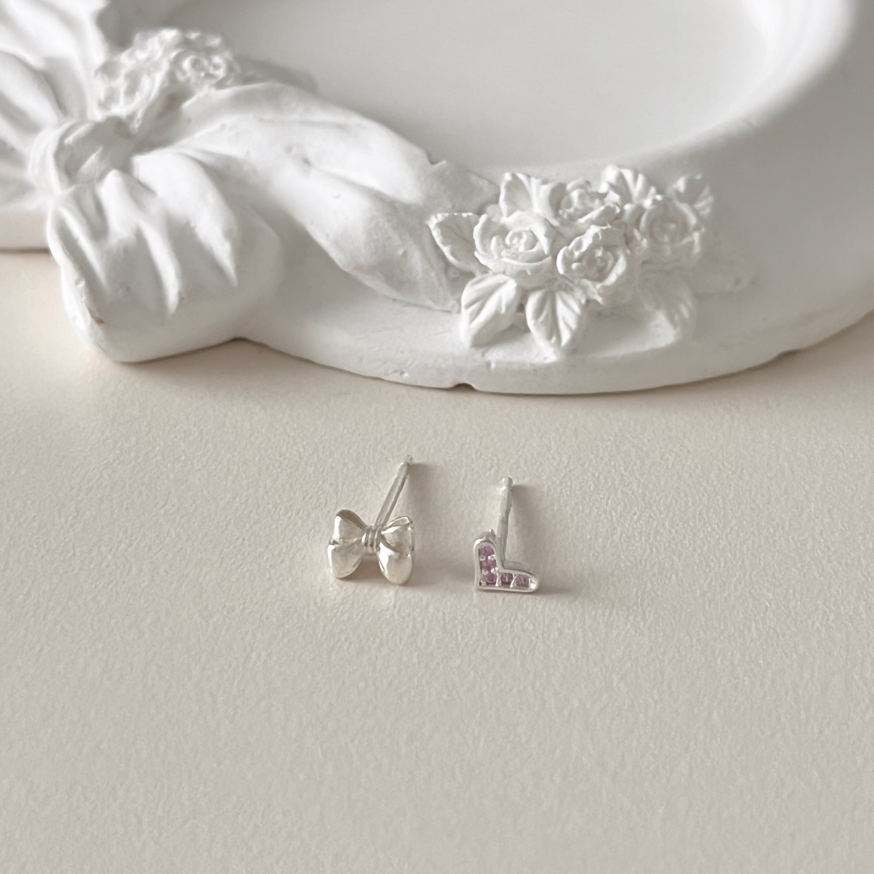 ｜aube n berry｜ 925Silver Lisa Ribbon Pink Heart Mini Silver Earrings