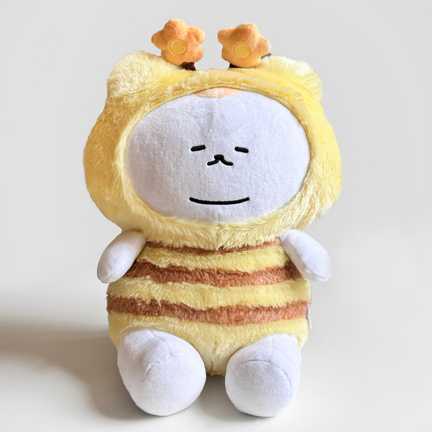 ｜3MONTHS｜ Honey Bee Ueong Plush Doll 30cm