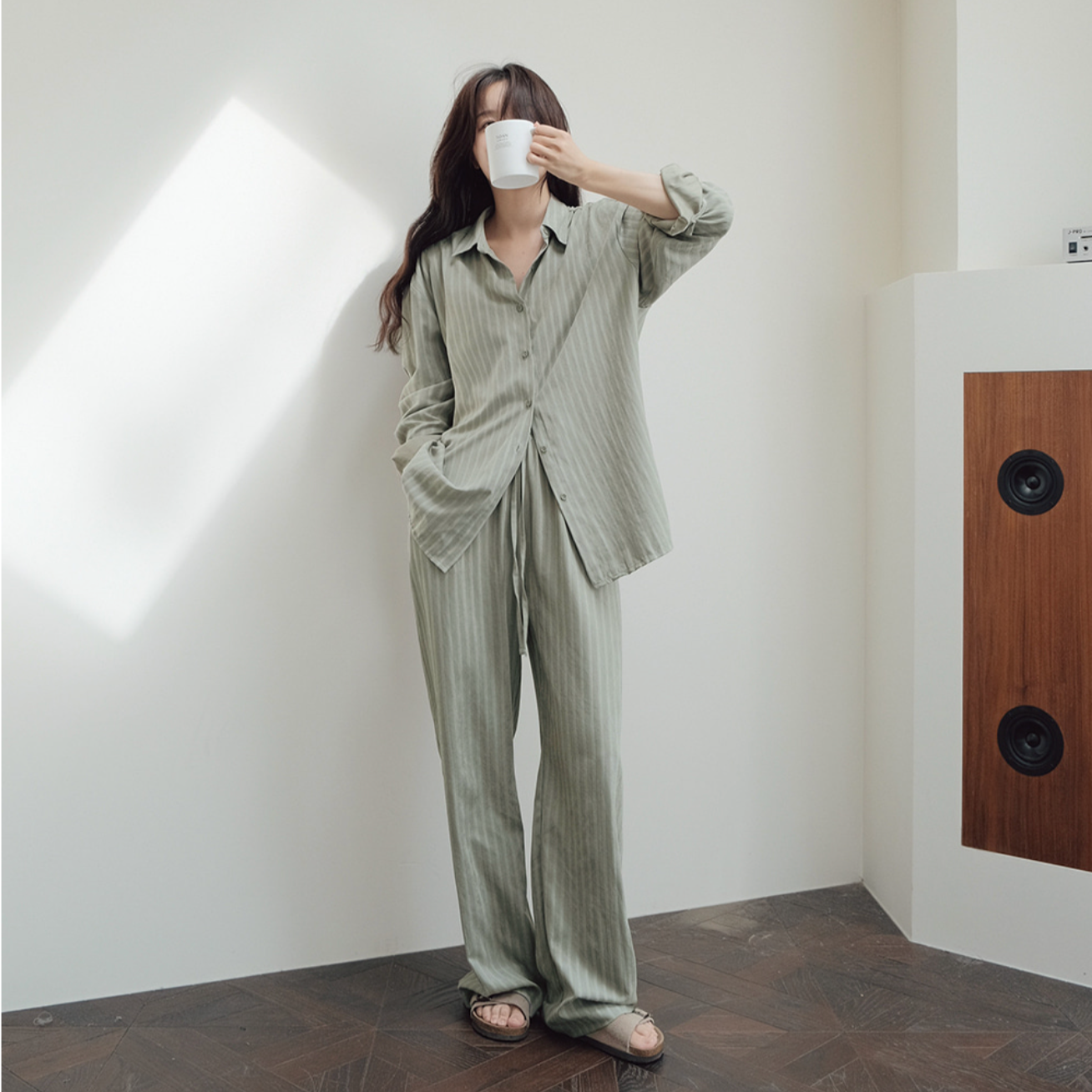 ｜SLOWAND｜ # SLOWMADE Cottage Home & Modern Label Shirt