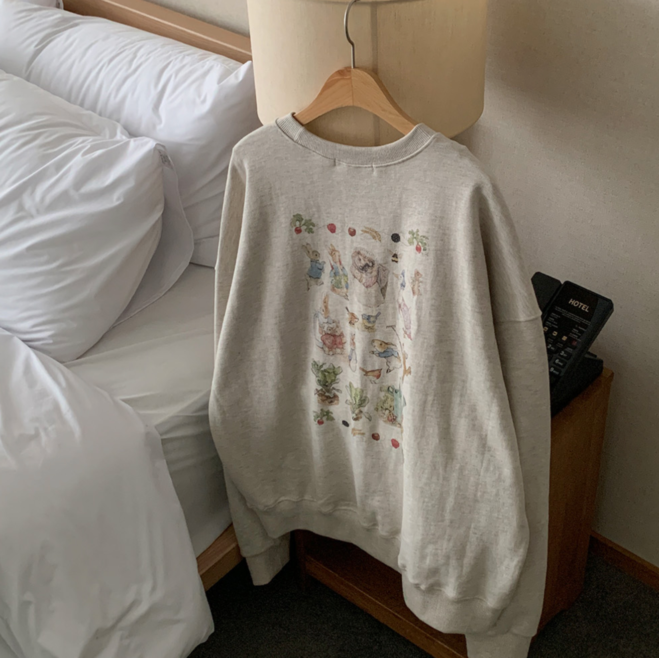 ｜FROM HEAD TO TOE｜ *Love from* Rabbit Digital Printed Sweatshirt