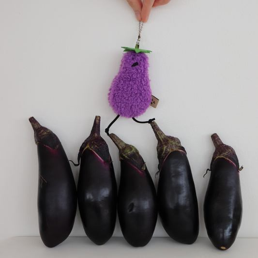 ｜hozumi｜ Sayho Eggplant Keyring