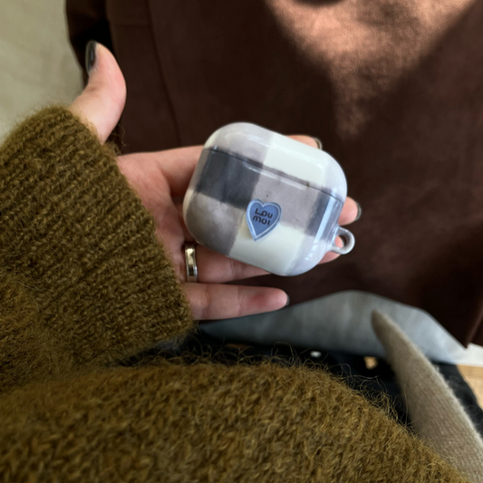 ｜loumoi｜ Puffy Check Airpods Case