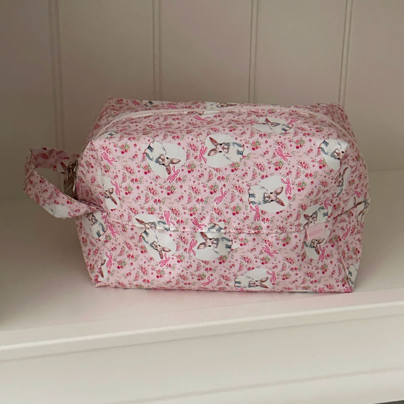 ｜MAZZZZY｜ Vintage Bunny Carry All Pouch