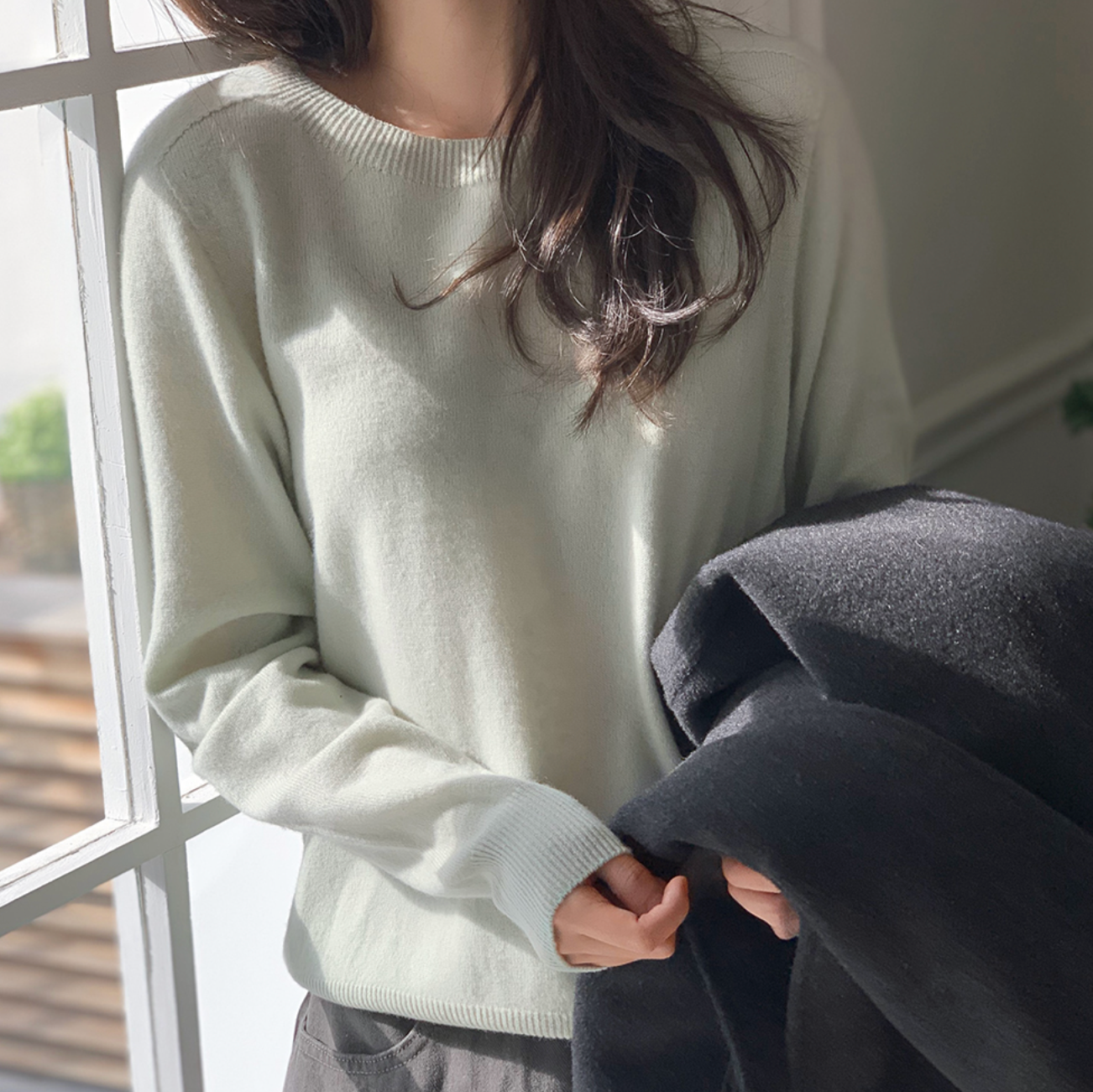 ｜SLOWAND｜ Wool 100 Whole Garment Slim Fit Knitwear